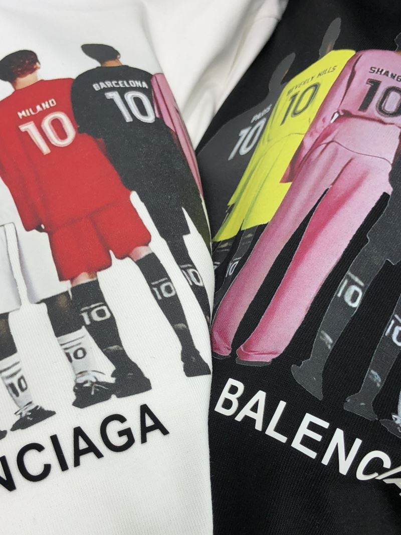 Balenciaga T-Shirts